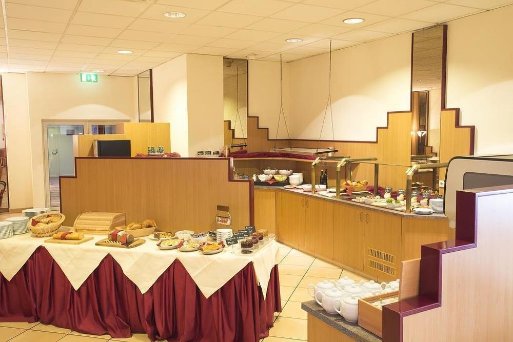 Trip Inn Hotel Frankfurt Airport Rüsselsheim Restaurante foto