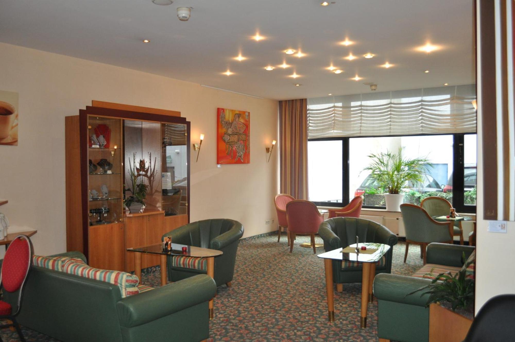 Trip Inn Hotel Frankfurt Airport Rüsselsheim Exterior foto