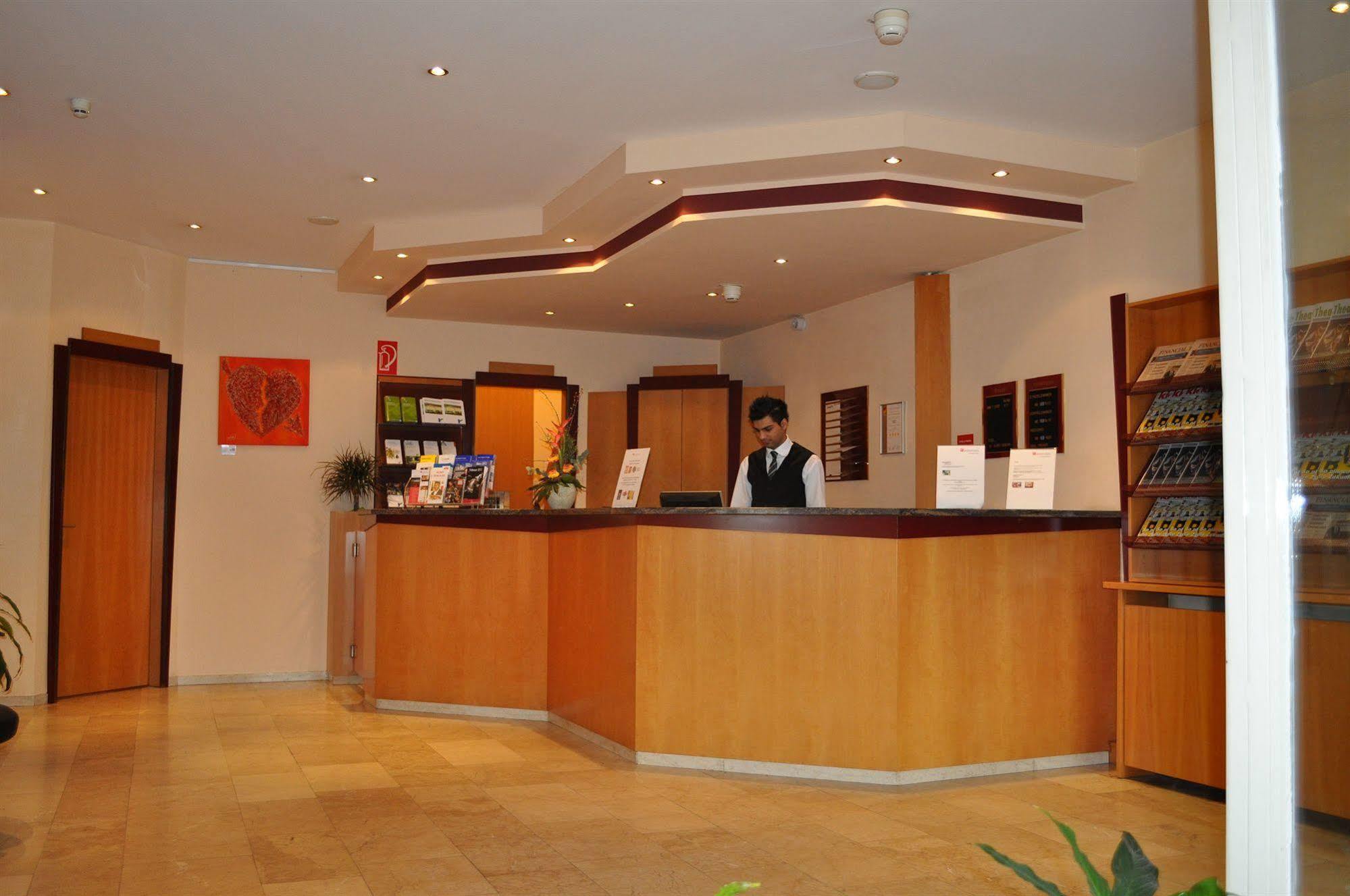 Trip Inn Hotel Frankfurt Airport Rüsselsheim Exterior foto